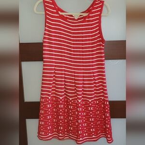 Max Studio Red and White Striped Sleeveless Knit Dress with Patterned Hem